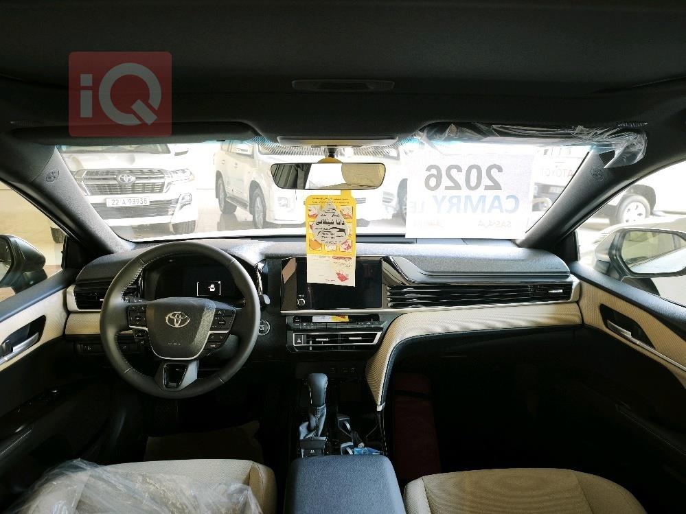 تۆیۆتا کامری